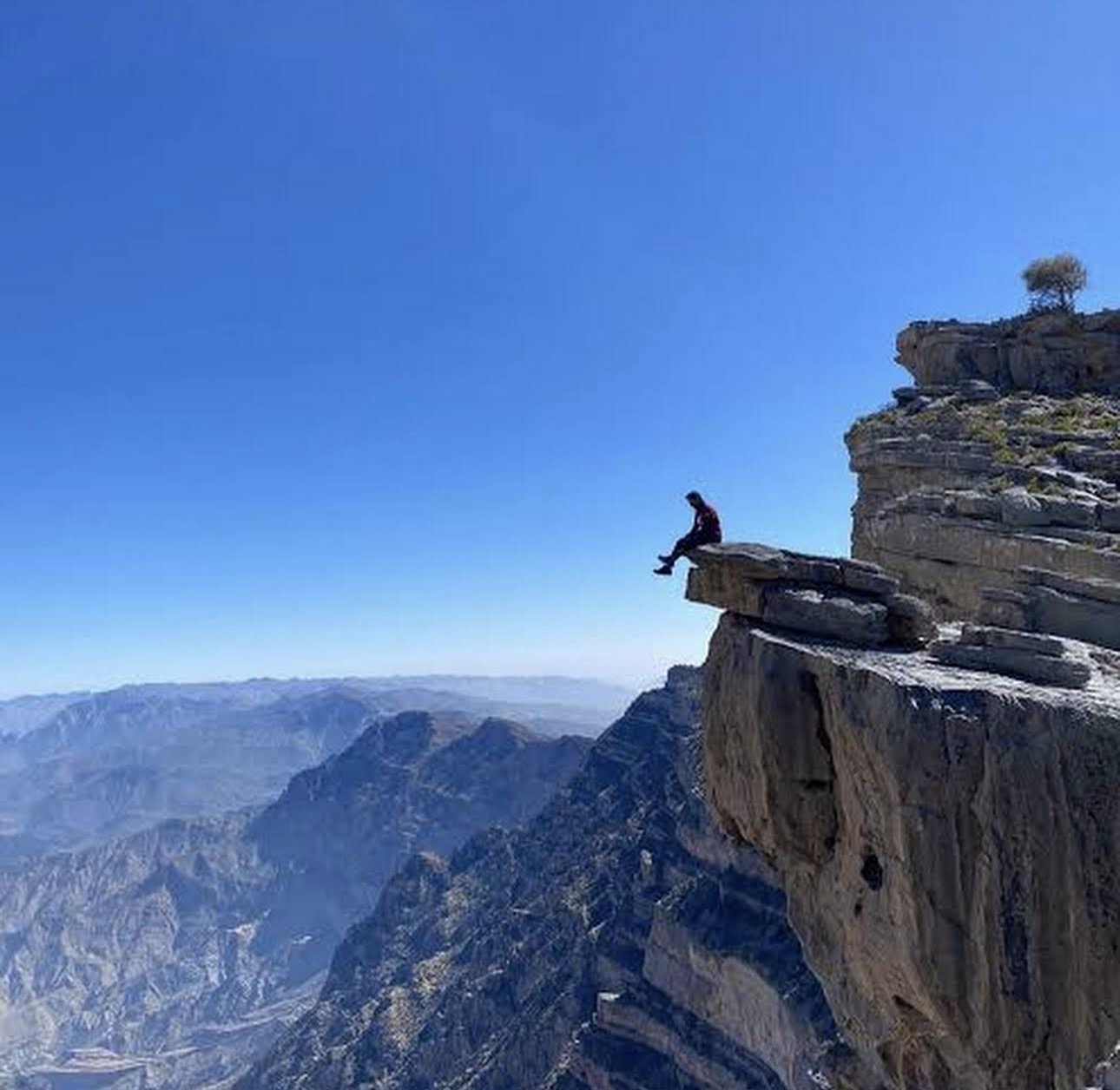 Jebel Shams (The Grand Canyon of Oman)